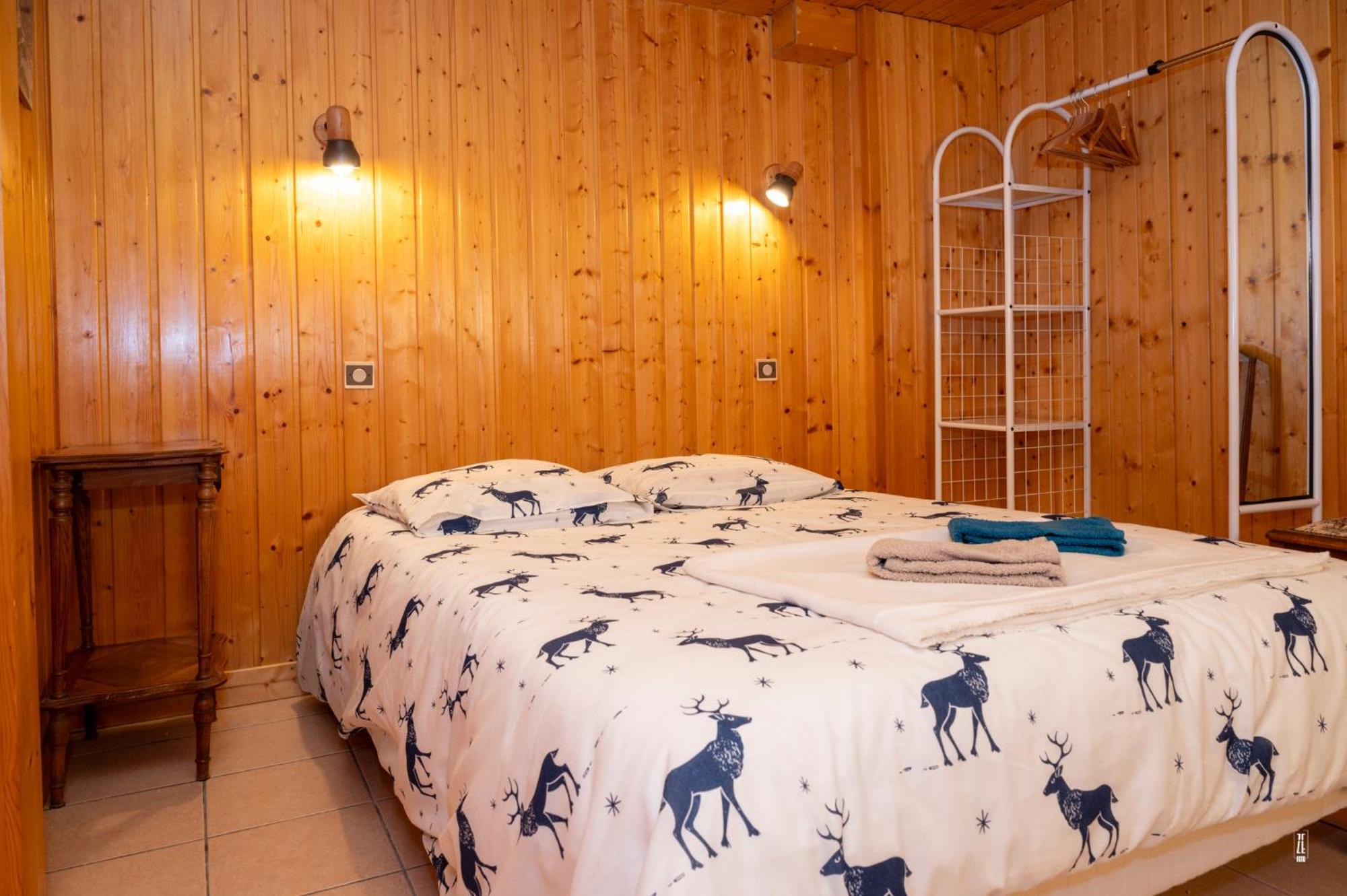 Terrasse Plein Sud, Cheminee, Ski-rando, Nature & Village, Animaux Admis, Parking Chalet *